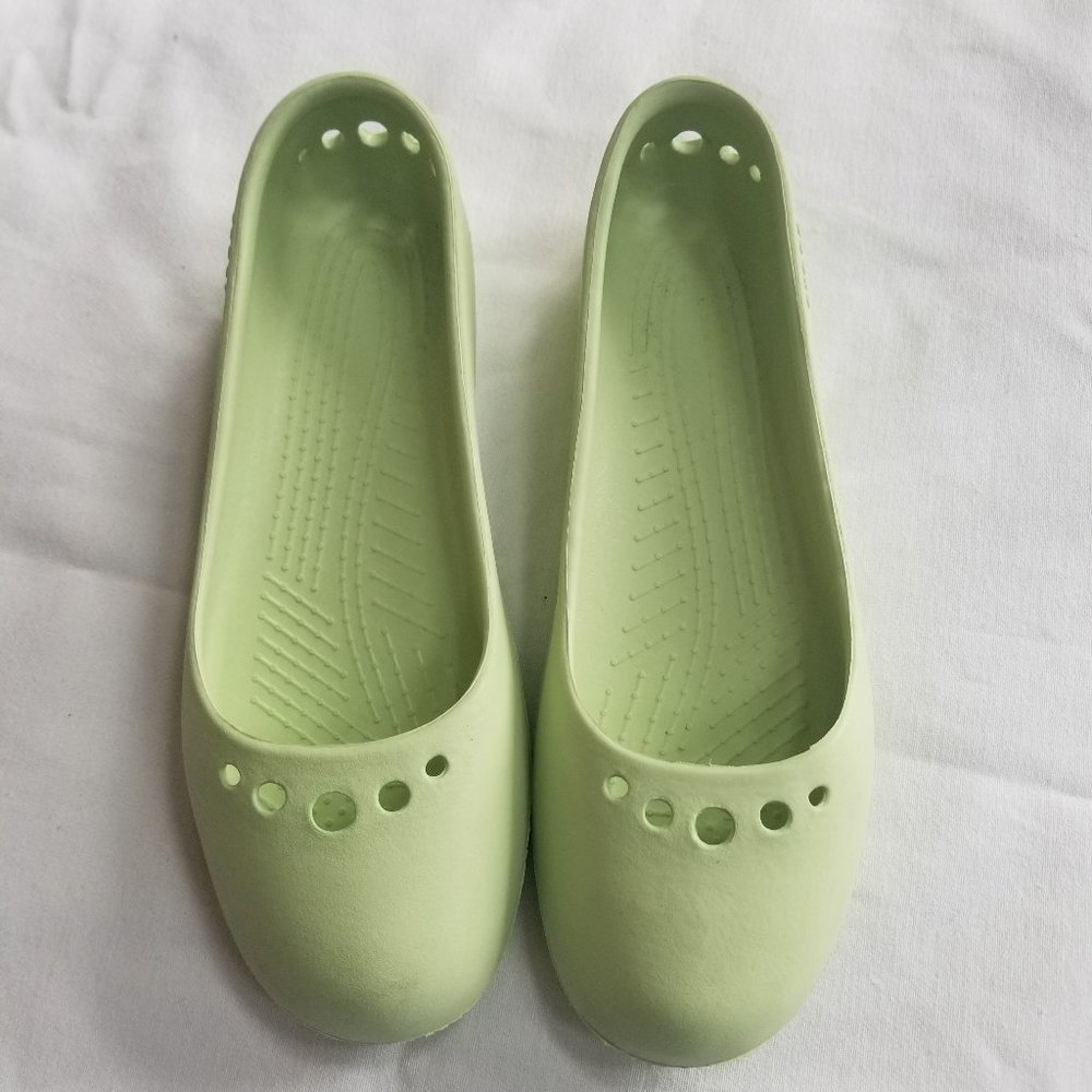 Crocs Lime Green Flats Size 9